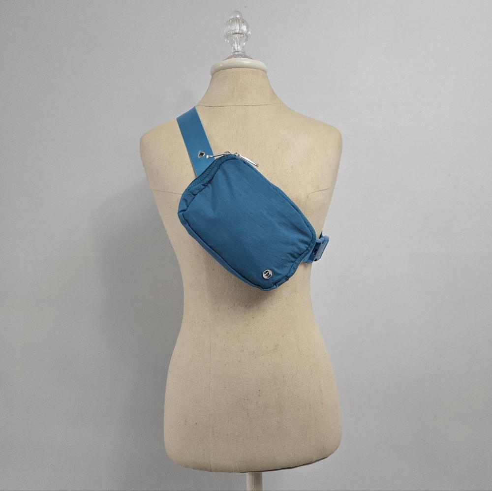 Teal Belt Bag